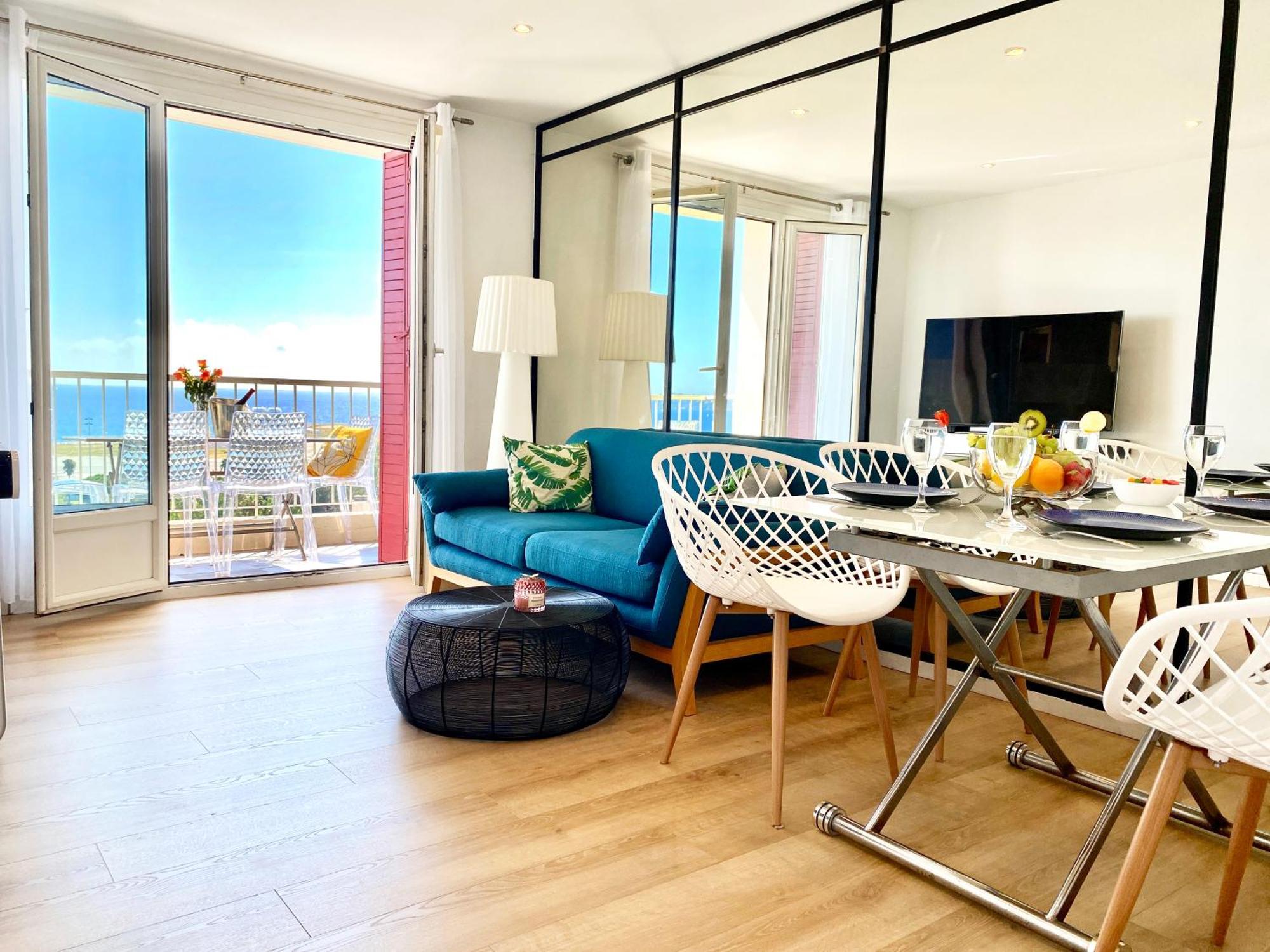 Panoramic Sea View - Air-Conditioning - Balcony - Tramway - 2 Bedrooms - Wifi - Fully Equipped Kitchen Ница Екстериор снимка